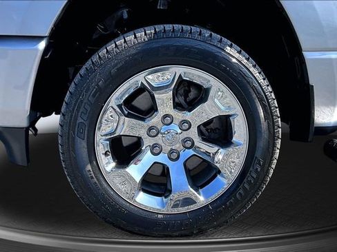 Used 2021 RAM 1500 Big Horn image 32