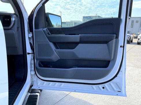 Used 2025 Ford F150 XLT w/ Equipment Group 301A Standard image 17