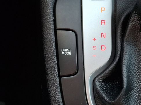 Used 2020 Kia Forte LXS FWD image 23