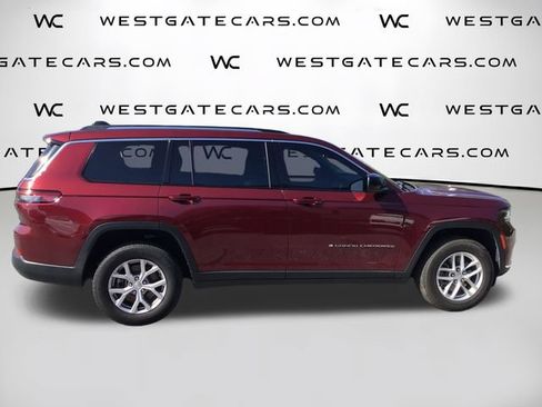 Used 2022 Jeep Grand Cherokee L Laredo w/ Luxury Tech Group I RWD image 11