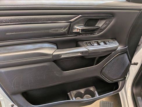 Used 2023 RAM 1500 Limited w/ Body Color Bumper Group AWD/4WD image 9