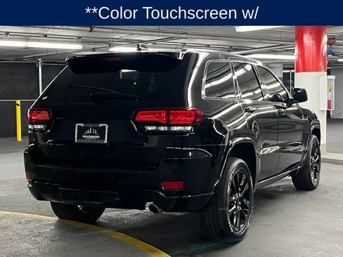 Used 2021 Jeep Grand Cherokee Laredo X AWD/4WD image 6