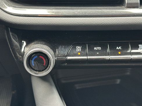 Certified 2024 Chevrolet Equinox EV RS image 30