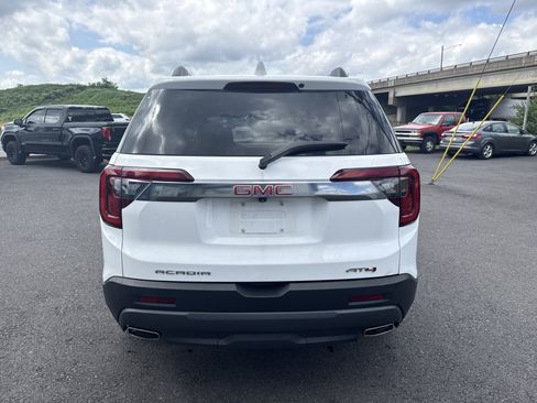 Used 2023 GMC Acadia AT4 AWD/4WD image 4