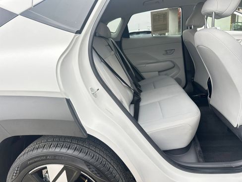 Used 2025 Hyundai Kona SEL image 39