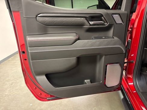 Certified 2024 GMC Sierra 1500 AT4X image 29