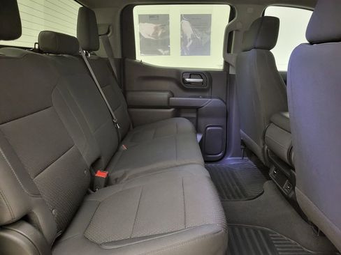 Used 2020 Chevrolet Silverado 1500 Custom w/ Custom Value Package image 37