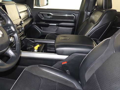 Used 2024 RAM 1500 Laramie image 42