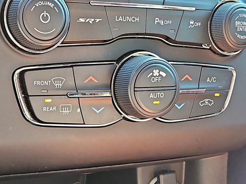 Used 2019 Dodge Charger SRT Hellcat w/ Harman/Kardon Audio Group image 16