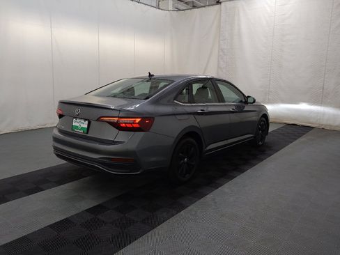 Used 2024 Volkswagen Jetta S FWD image 9