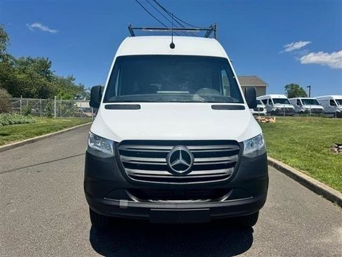 Used 2020 Mercedes-Benz Sprinter 2500 image 2