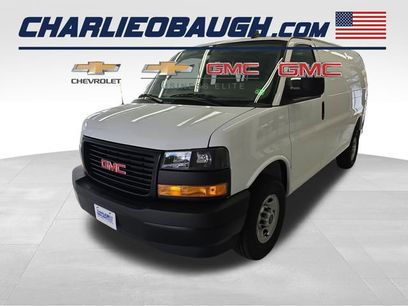 New 2025 GMC Savana 2500 w/ Enhanced Convenience Package