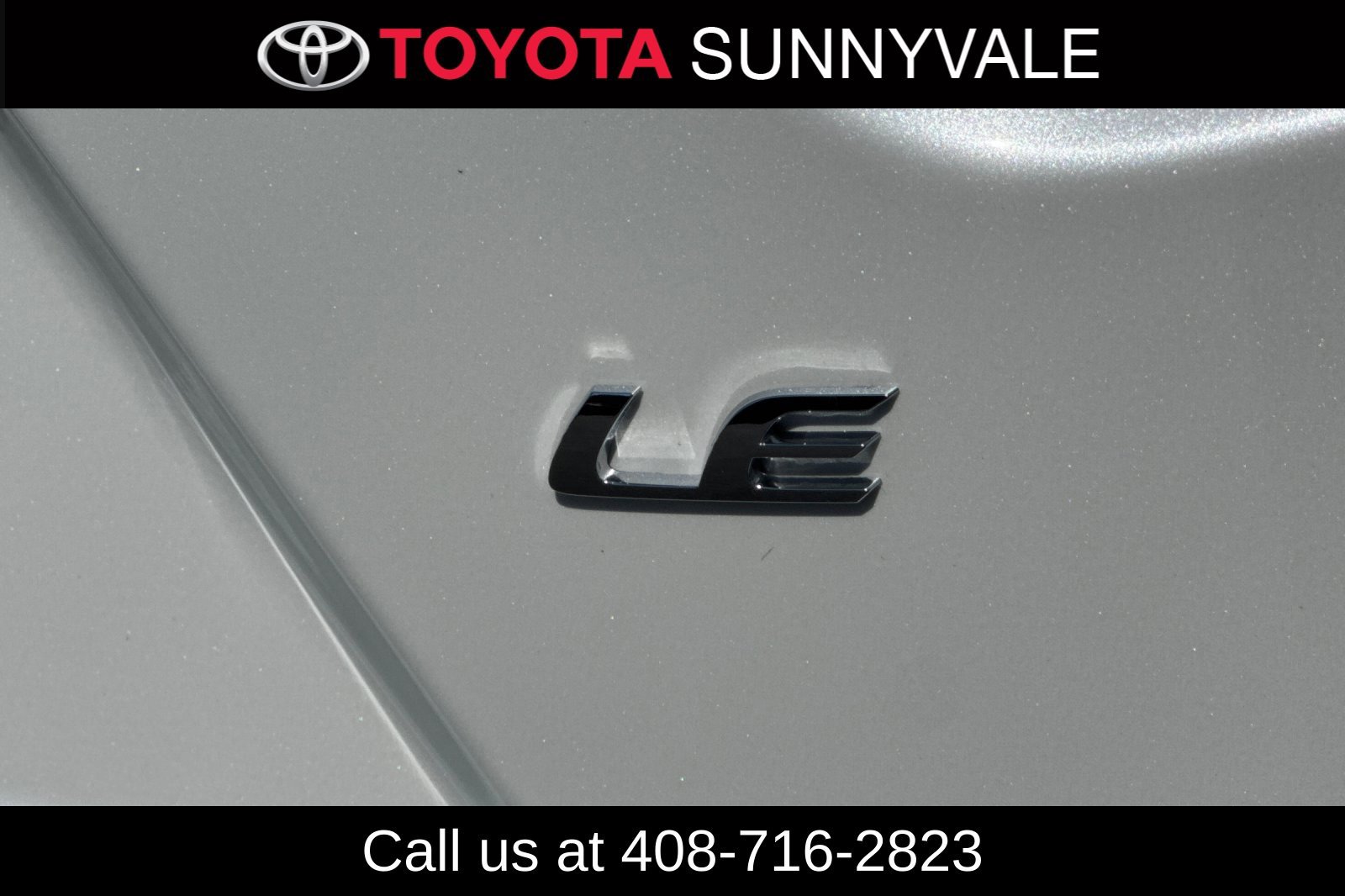 Used 2025 Toyota Corolla LE FWD image 13