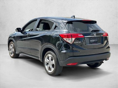 Used 2022 Honda HR-V LX image 7