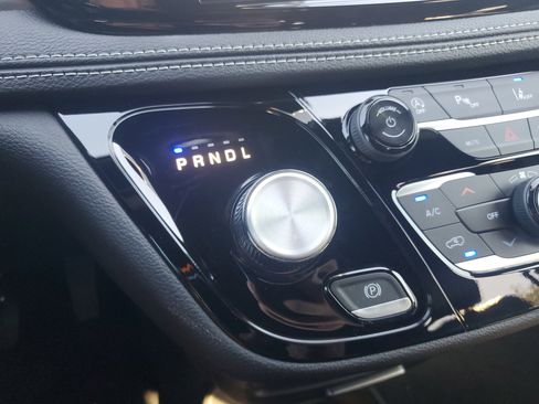 New 2026 Chrysler Pacifica Select image 19