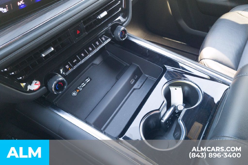 Used 2025 Chevrolet Tahoe LT RWD image 27
