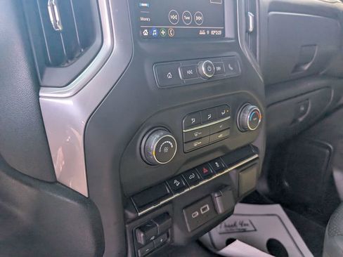 Used 2021 Chevrolet Silverado 1500 Custom Trail Boss w/ LPO, Dark Essentials Package image 22