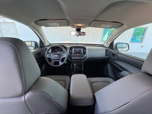 Used 2022 Chevrolet Colorado W/T w/ WT Convenience Package RWD image 27