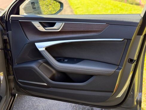 Used 2024 Audi A6 Premium Plus image 30