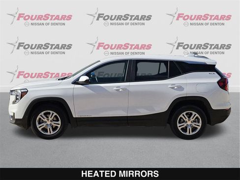 Used 2024 GMC Terrain SLE image 8