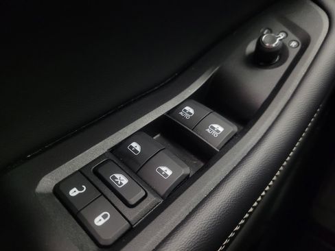 Used 2022 Jeep Grand Cherokee Limited 4xe image 27