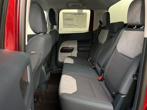 New 2025 Ford Maverick XLT w/ XLT Luxury Package image 27