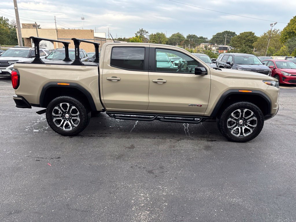 Used 2023 GMC Canyon AT4 w/ AT4 Premium Package AWD/4WD image 2