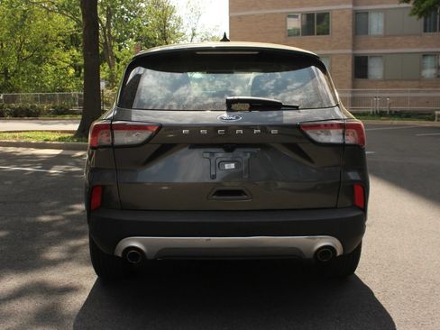 Used 2020 Ford Escape S AWD/4WD image 8