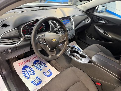 Used 2024 Chevrolet Malibu LT image 14