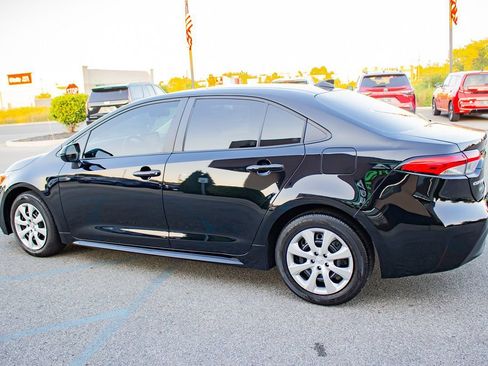 Used 2024 Toyota Corolla LE image 6