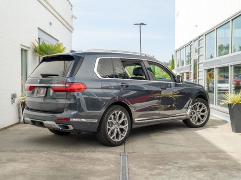 Used 2019 BMW X7 xDrive40i w/ Premium Package image 9