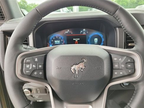 New 2025 Ford Bronco Badlands image 48