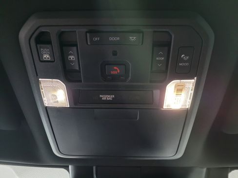 New 2025 Toyota Tundra Platinum image 34