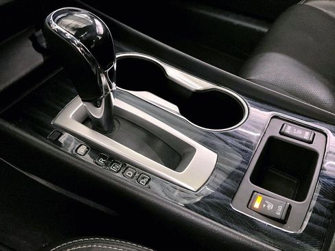 Used 2017 Nissan Altima 3.5 SL image 17