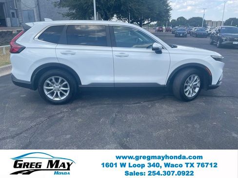 Used 2025 Honda CR-V EX image 2