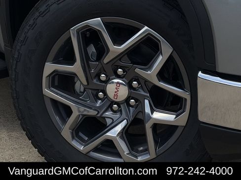 New 2026 GMC Sierra 1500 SLT AWD/4WD image 9