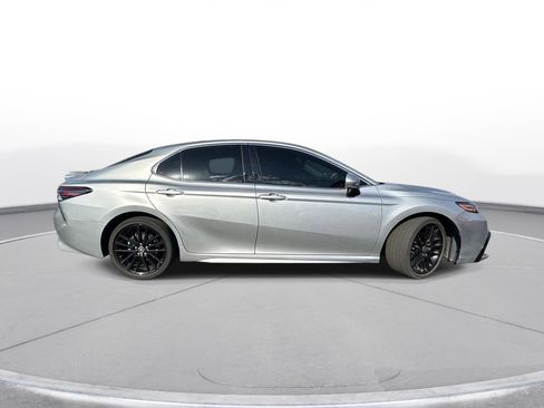 Used 2024 Toyota Camry XSE w/ Driver Assist Package FWD image 5