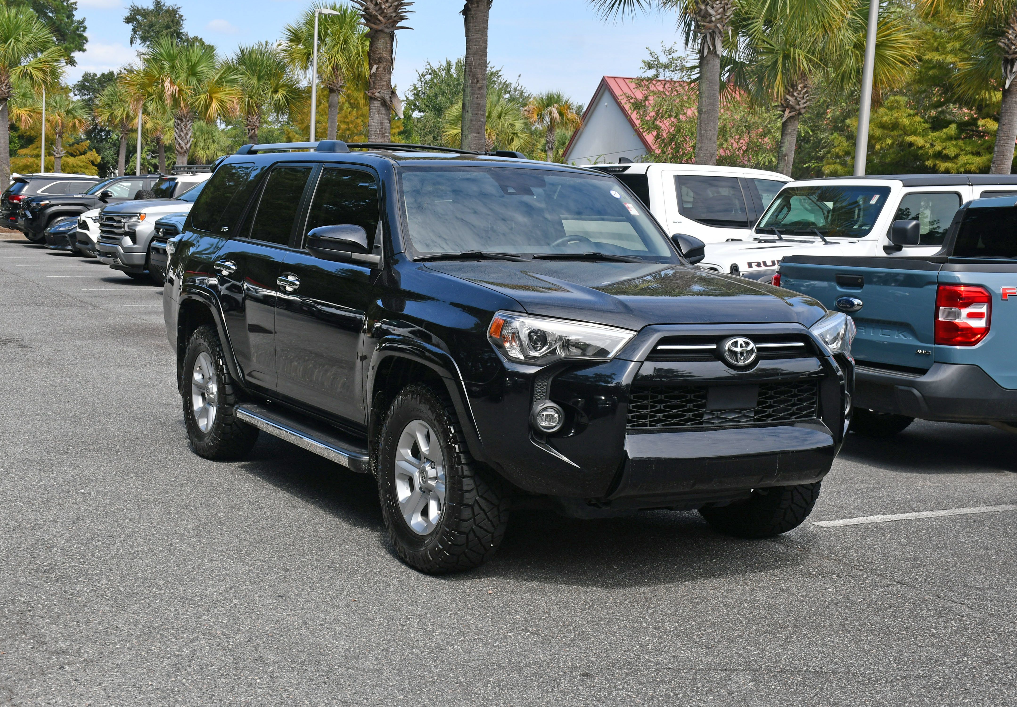 Used 2021 Toyota 4Runner SR5 RWD image 6