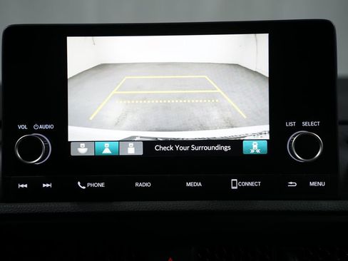 Used 2024 Honda CR-V EX image 18