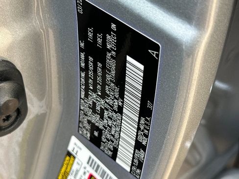 Certified 2022 Toyota Highlander L image 36