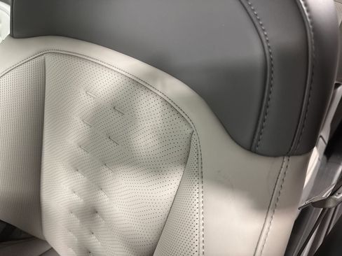 New 2026 Kia EV9 Wind image 16