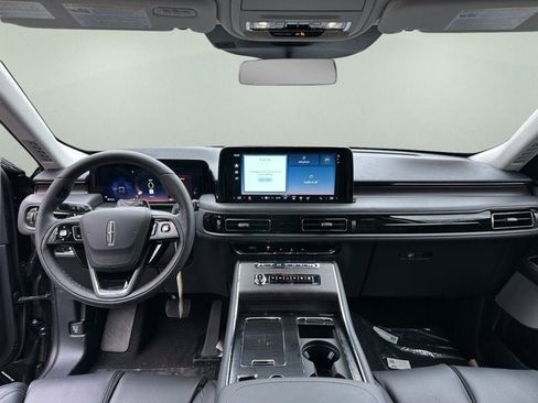 New 2026 Lincoln Aviator Reserve AWD/4WD image 35