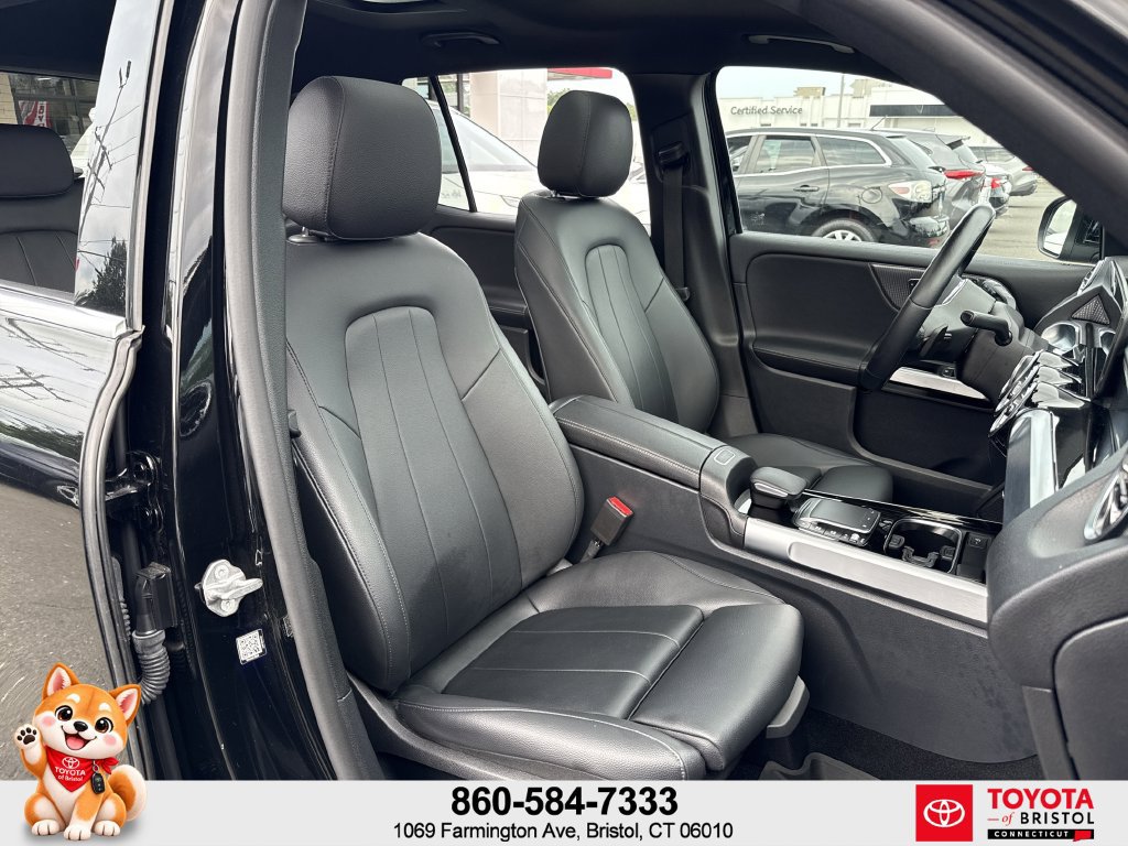 Used 2022 Mercedes-Benz GLB 250 image 37
