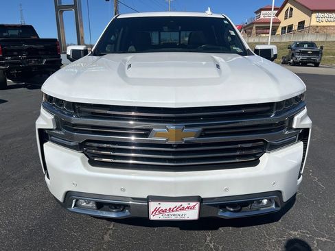 Used 2020 Chevrolet Silverado 1500 High Country w/ Technology Package image 2