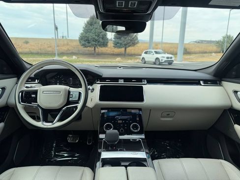 Used 2021 Land Rover Range Rover Velar R-Dynamic S AWD/4WD image 16