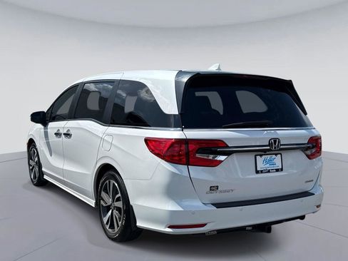 Certified 2024 Honda Odyssey Touring image 6