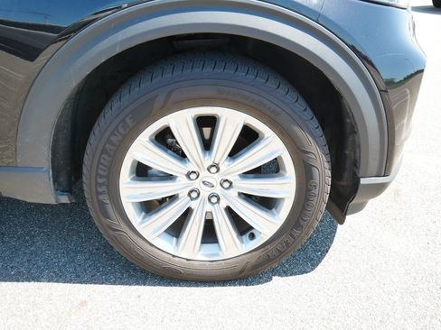 Used 2020 Ford Explorer Limited AWD/4WD image 6