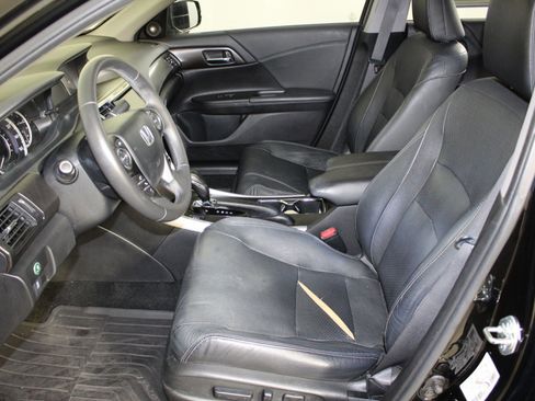 Used 2015 Honda Accord EX-L image 5