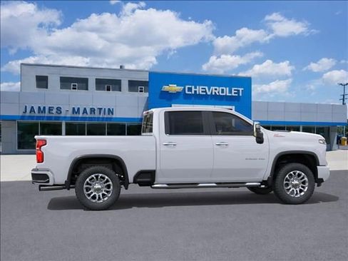 New 2026 Chevrolet Silverado 2500 LT w/ Z71 Chrome Sport Edition AWD/4WD image 5