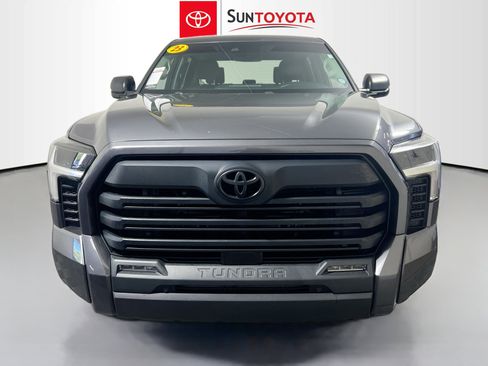 Used 2023 Toyota Tundra SR5 w/ SR5 Convenience Package AWD/4WD image 10
